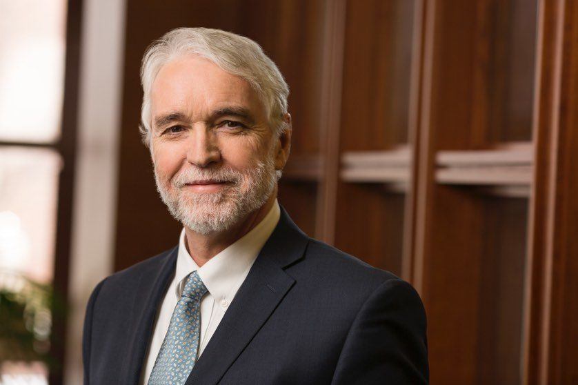 portrait of University of Illinois President Timothy L. Killeen